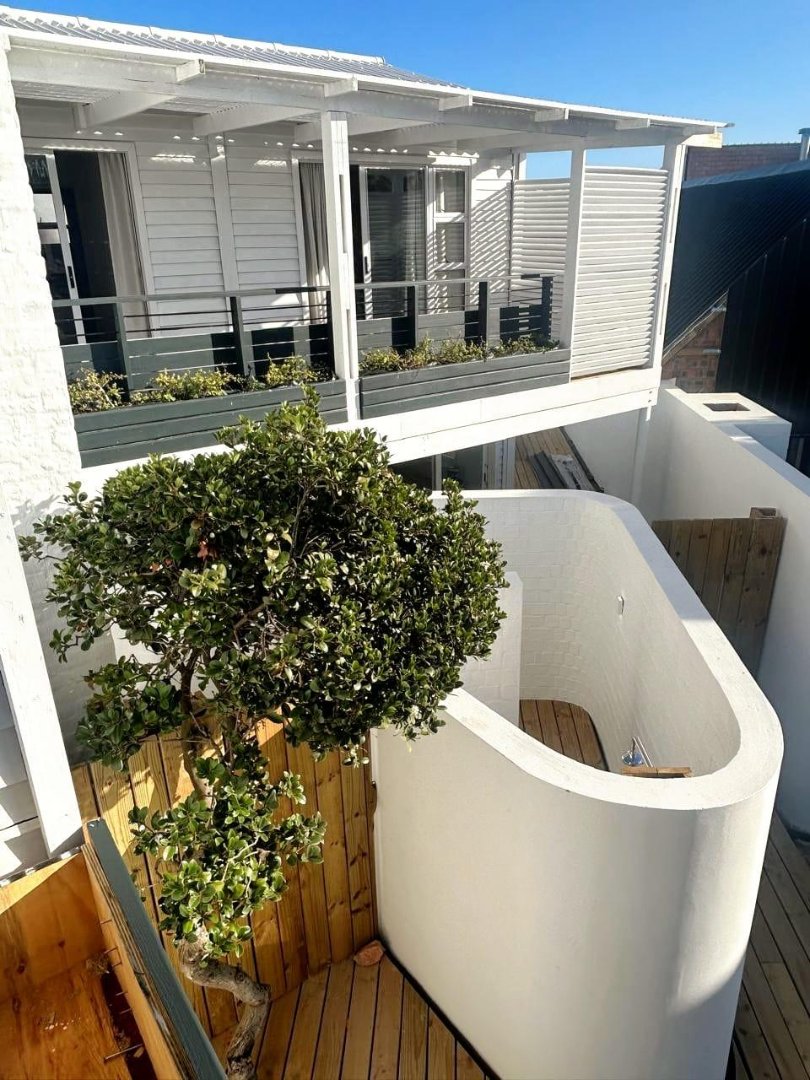  Bedroom Property for Sale in Wavecrest Eastern Cape